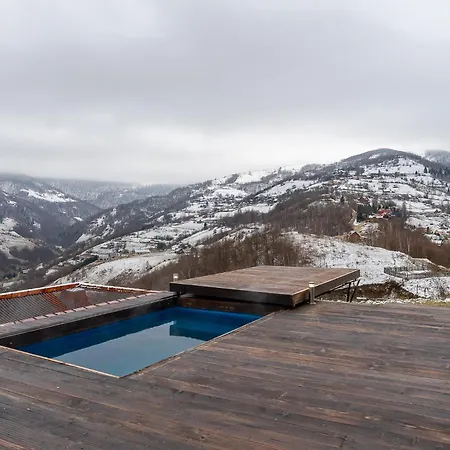 Elysium Cabin Holiday home Muntele Rece